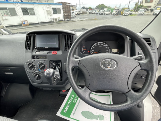 トヨタ ライトエース 小型 平ボディ DBF-S412U(109714) 18枚目