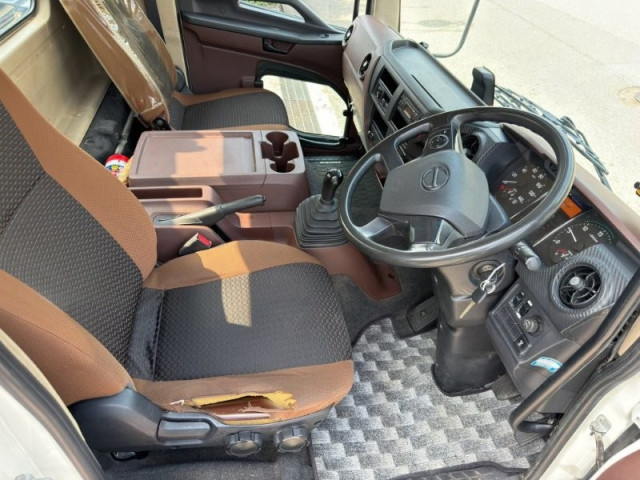 日野 レンジャー 中型 塵芥車（プレス式） 2KG-FC2ABA(109502) 39枚目