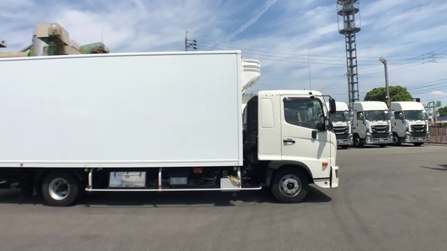 日野 レンジャー 中型 冷蔵冷凍バン 2KG-FD2ABG(34612) 29枚目