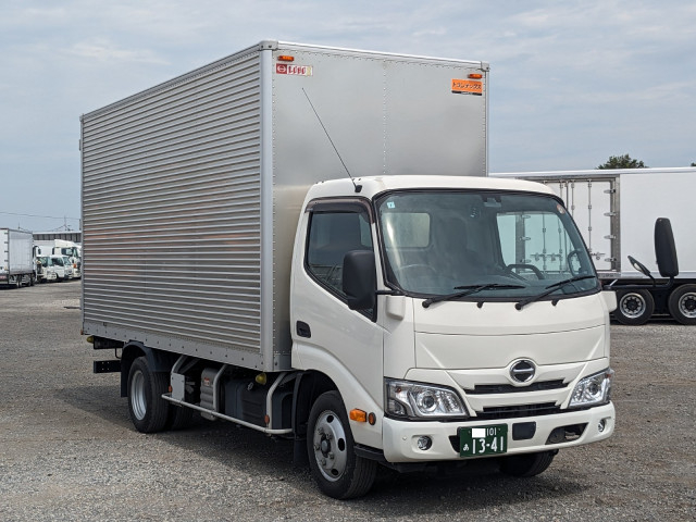 日野 デュトロ 小型 バン 2RG-XZU655M(109918) 2枚目