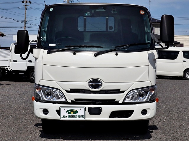 日野 デュトロ 小型 平ボディ 2RG-XZC605M(105324) 3枚目