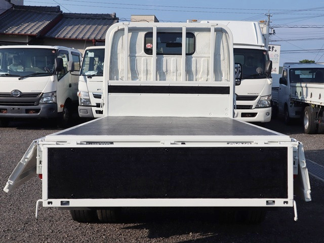 トヨタ ダイナ 小型 平ボディ 2RG-XZC605(109333) 11枚目
