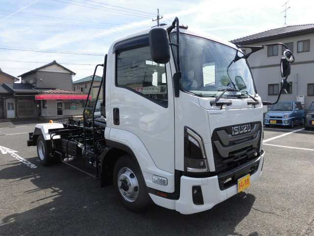 いすゞ フォワード 中型 コンテナ専用車 2RG-FRR90S4(113381) 3枚目