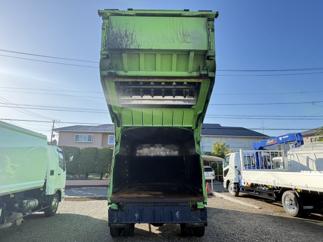 Mitsubishi Fuso fighter 6studs large Packer compress trucks TKG-FK72FY(109570) 14枚目