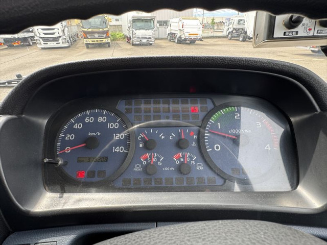日野 レンジャー 中型 塵芥車（プレス式） BDG-FC7JGWA(110695) 38枚目