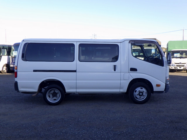 トヨタ トヨエース 小型 バン TKG-XZC605V(97885) 5枚目