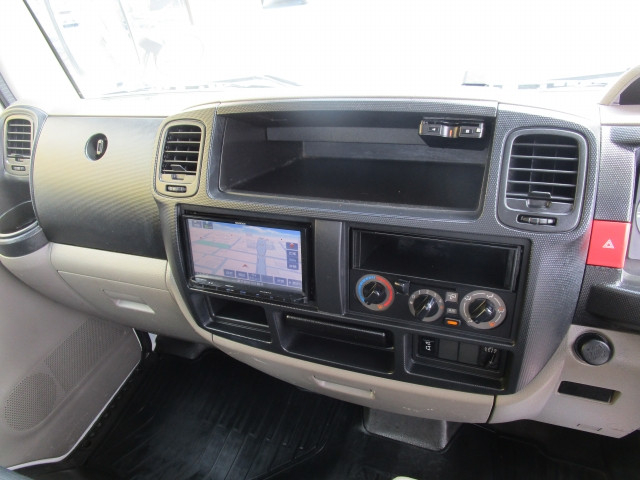日産自動車 アトラス 小型 平ボディ CBF-SQ2F24(109775) 20枚目