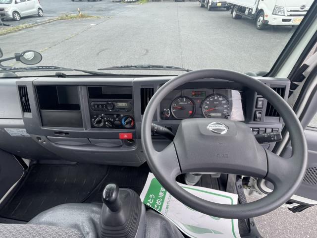 Isuzu elf Small Flat body 2RG-AHR88A(105662) 19枚目