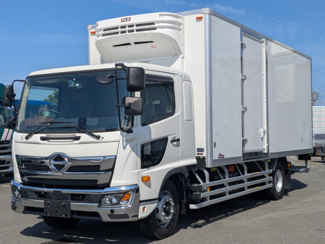 日野 レンジャー 中型 冷蔵冷凍バン 2KG-FE2ACG(111774) 1枚目