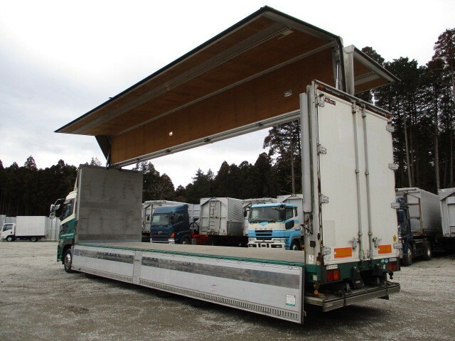 UDトラックス（日産） クオン 大型 ウィング PKG-CG4ZA(9264) 39枚目