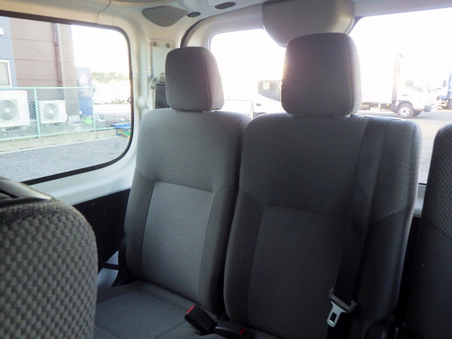 日産自動車 キャラバン 小型 バス CBA-KS2E26(113971) 13枚目
