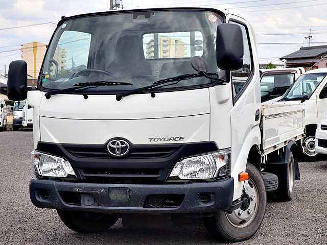 トヨタ トヨエース 小型 平ボディ TKG-XZC605(109217) 1枚目