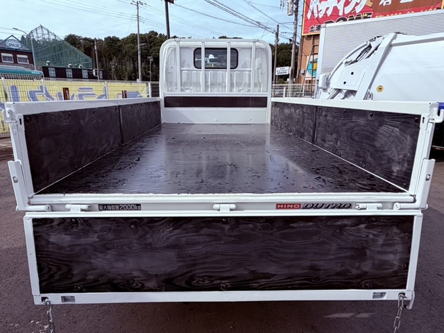 日野 デュトロ 小型 平ボディ TKG-XZC605M(112773) 9枚目