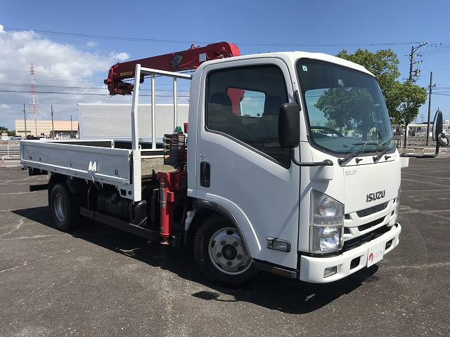 いすゞ エルフ 小型 平ボディ（クレーン付） TPG-NMR85AR(110240) 3枚目
