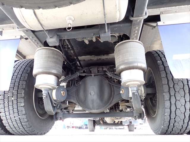Isuzu forward 6studs large Freezer box_body 2PG-FTR90V2(93164) 19枚目