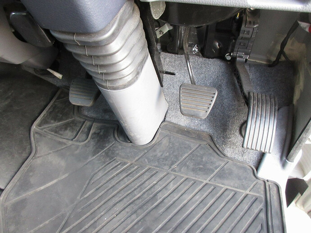 日産自動車 アトラス 小型 バン TKG-FEA5W(9232) 39枚目