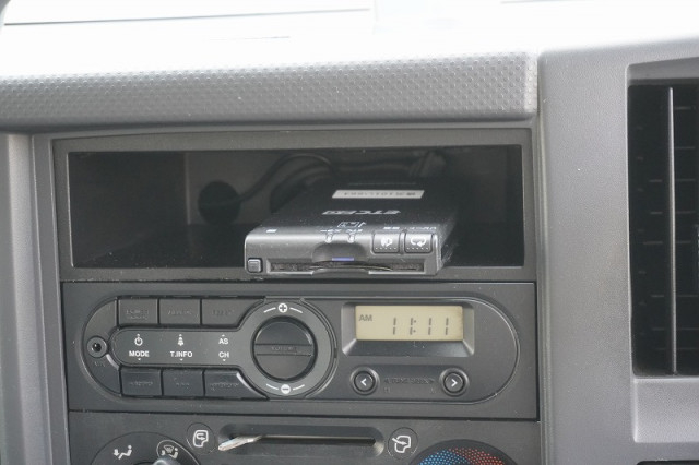 いすゞ エルフ 小型 バン 2RG-NPR88YN(110767) 41枚目