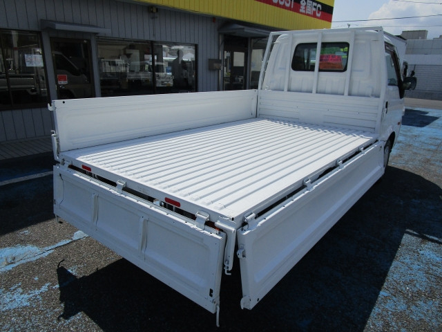 マツダ ボンゴ 小型 平ボディ DBF-SLP2T(110987) 2枚目