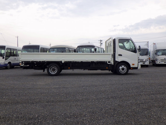 トヨタ ダイナ 小型 平ボディ TPG-XZU722(105500) 5枚目