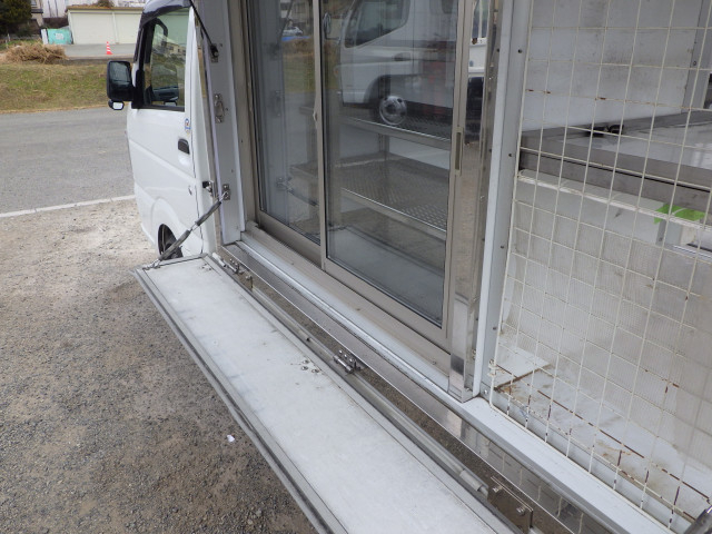 スズキ キャリィ 軽 冷蔵冷凍バン EBD-DA16T(99554) 25枚目