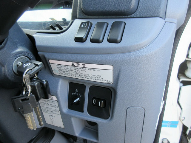 Nissan atlas Small Flat body TKG-FEA5W(7690) 30枚目