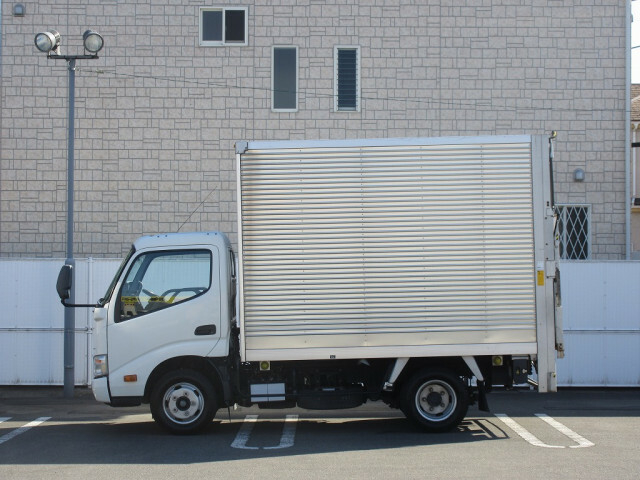トヨタ ダイナ 小型 バン TKG-XZU605(10180) 6枚目