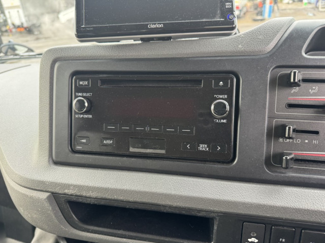 日野 リエッセⅡ 中型 バス 2DG-XZB70M(106161) 27枚目
