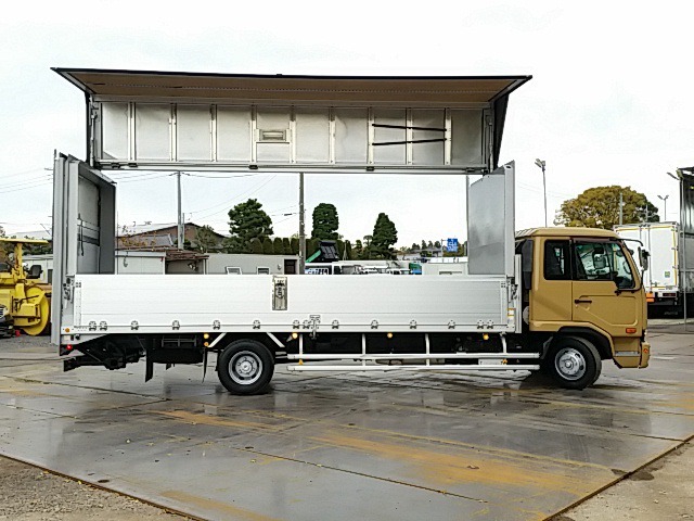 UDトラックス（日産） コンドル 中型 ウィング BDG-MK36C(8203) 11枚目