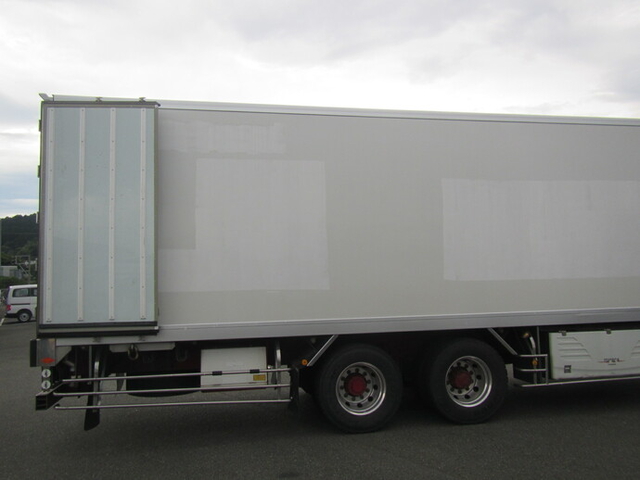 いすゞ ギガ 大型 冷蔵冷凍バン QKG-CYL77A(38741) 20枚目