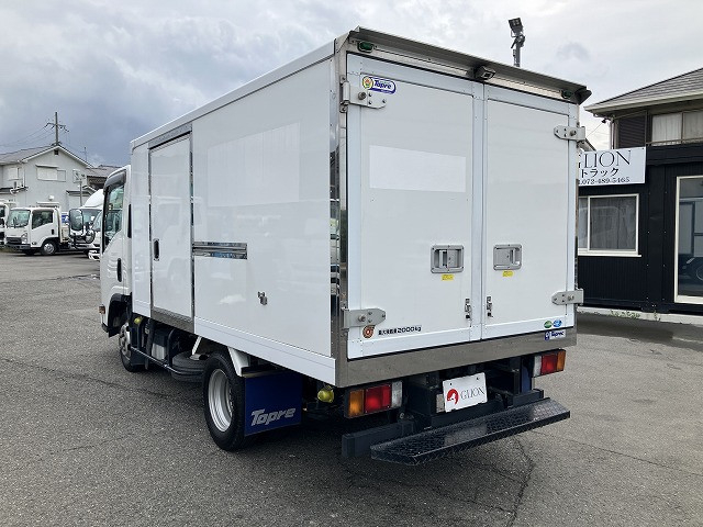 いすゞ エルフ 小型 冷蔵冷凍バン 2RG-NLR88AN(112442) 6枚目