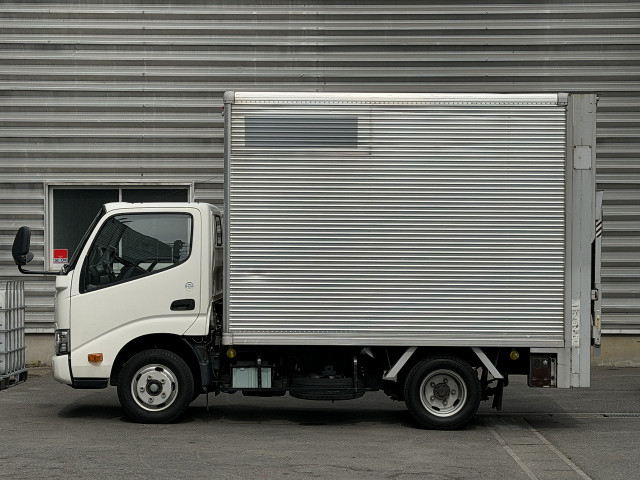 トヨタ ダイナ 小型 バン TPG-XZU605(109050) 2枚目
