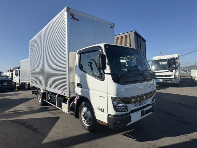 三菱ふそう キャンター 小型 バン 2RG-FEAV0(96852) 2枚目