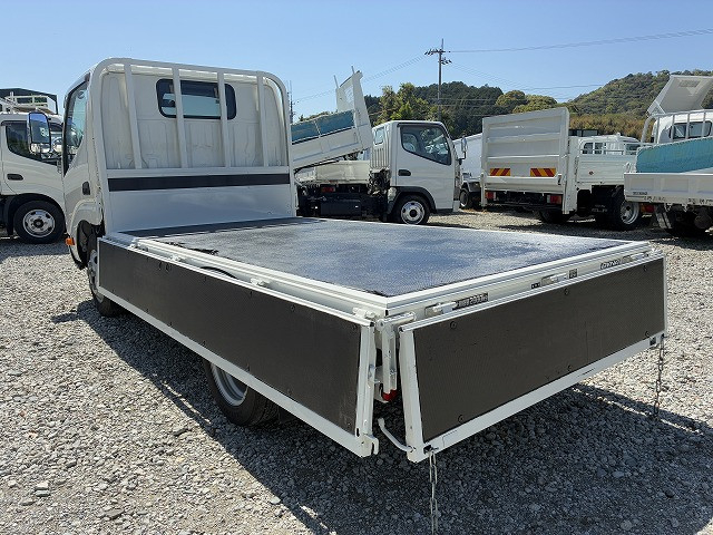Toyota dyna Small Flat body 2PG-XZU605(105312) 13枚目