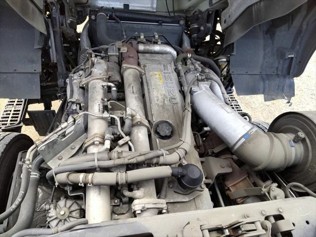 いすゞ ギガ 大型 トラクタ QKG-EXD52AD(9397) 48枚目