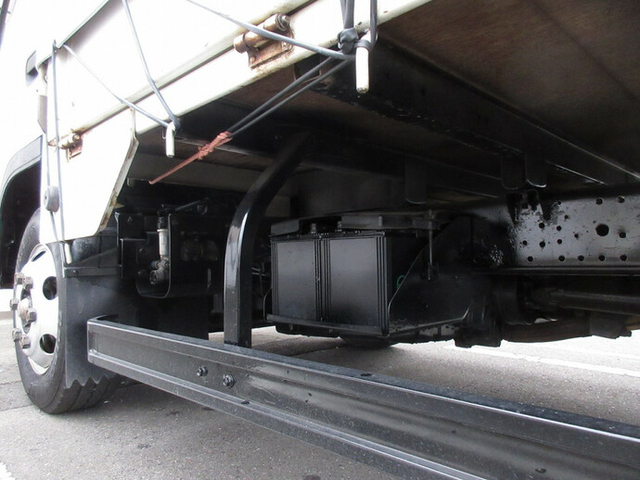 いすゞ エルフ 小型 幌車（ウィング式） KR-NPR81LAR(9233) 22枚目