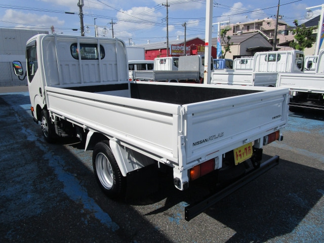 日産自動車 アトラス 小型 平ボディ CBF-SQ2F24(109815) 17枚目