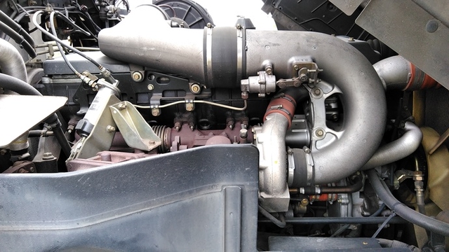 UDトラックス（日産） ビッグサム 大型 ウィング KL-CD48XVH(3458) 42枚目