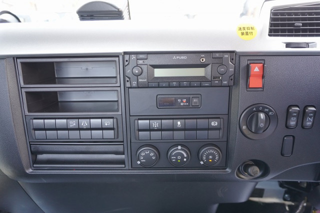 三菱ふそう ファイター 増トン 平ボディ 2KG-FK62FZ(105880) 27枚目