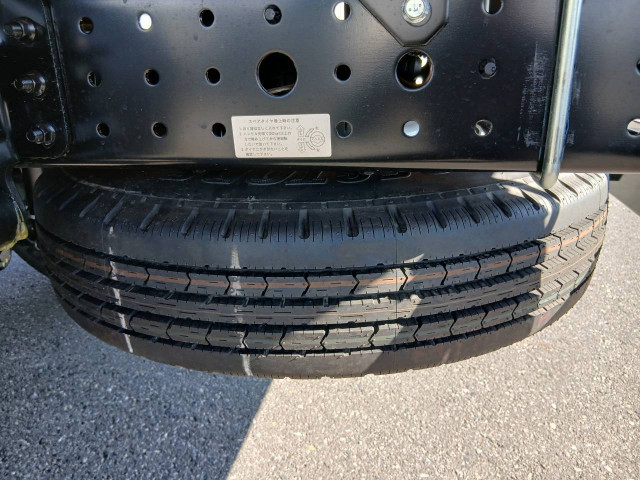 三菱ふそう キャンター 小型 平ボディ（クレーン付） 2RG-620331(111850) 21枚目