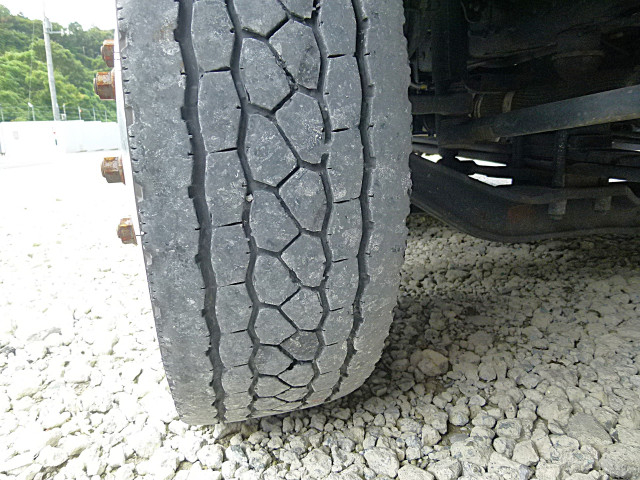 UDトラックス（日産） クオン 大型 平ボディ 2PG-CG5CA(113112) 38枚目