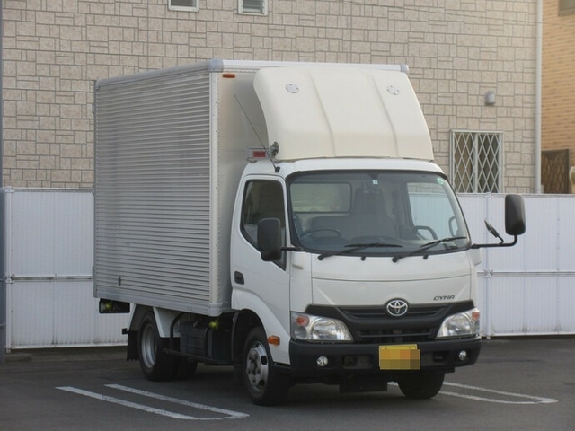 トヨタ ダイナ 小型 バン TKG-XZC605(8793) 2枚目