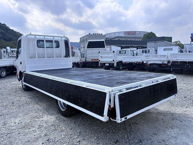 トヨタ トヨエース 小型 平ボディ 2RG-XZC710(112265) 13枚目