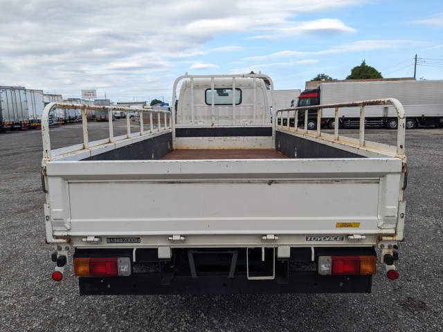 トヨタ トヨエース 小型 平ボディ TKG-XZC655(109110) 6枚目