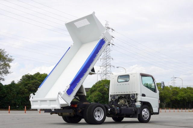 三菱ふそう キャンター 小型 土砂ダンプ TKG-FBA30(113918) 19枚目