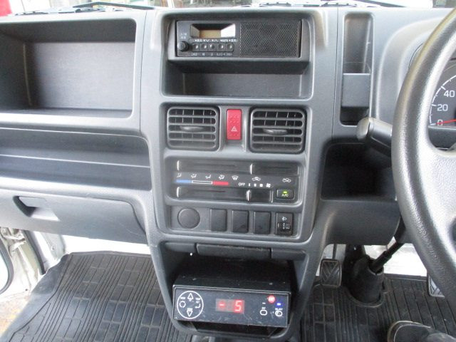 日産自動車 クリッパー 軽 冷蔵冷凍バン EBD-DR16T(78963) 10枚目