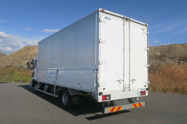 UDトラックス（日産） クオン 中型 ウィング TKG-MK38L(35670) 4枚目