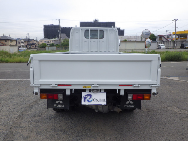 三菱ふそう キャンター 小型 平ボディ 2TG-FBA00(110647) 5枚目