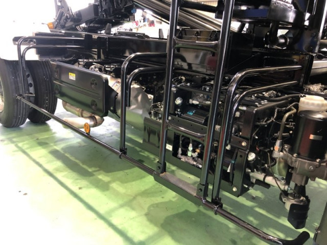 いすゞ フォワード 中型 コンテナ専用車 2RG-FRR90S4(108183) 21枚目