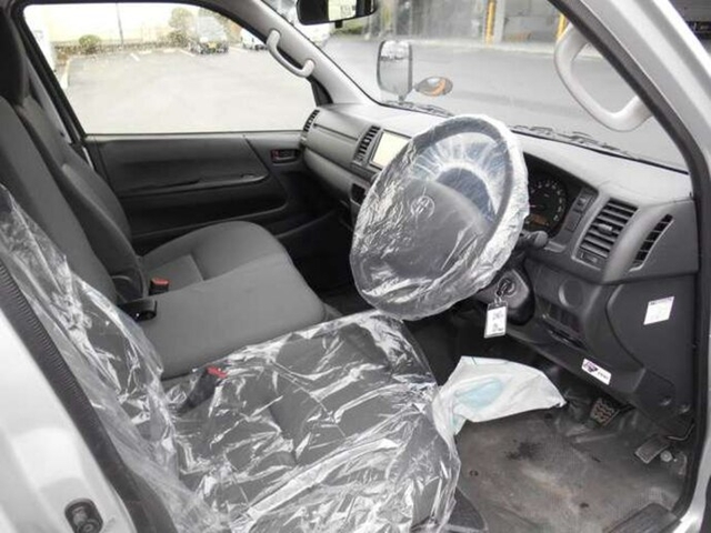 トヨタ レジアスエース 小型 Translation missing: ja.item.body_keijou_enum.body_keijou_light_van LDF-KDH206V(8137) 12枚目