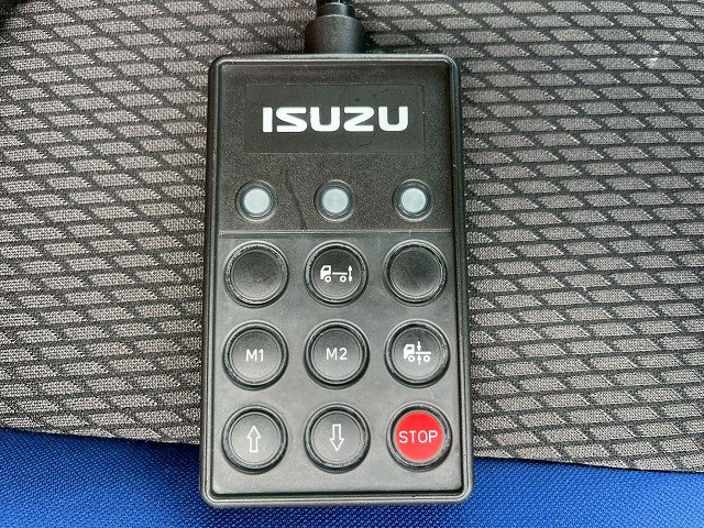 いすゞ ギガ 大型 ウィング 2PG-CYJ77C(109394) 31枚目